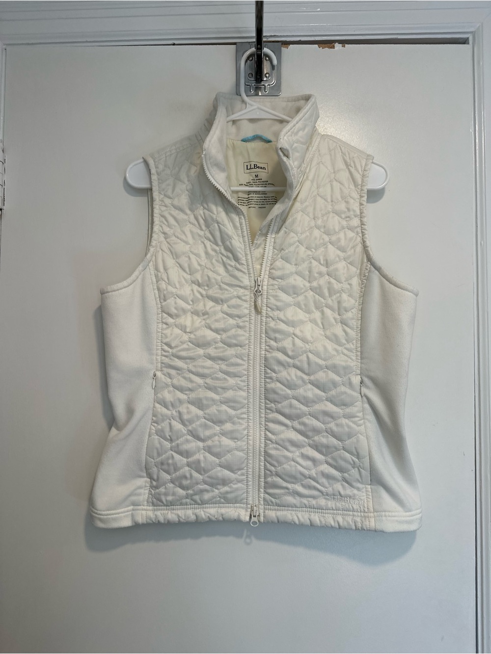 LL BEAN White Quilted Thinsulate Full Zip Vest Sz:M Lightweight Packable Cozy.